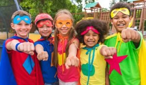 5 Positive & happy kids in colorful clothes